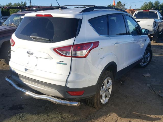 1FMCU0G95DUB85307 - 2013 FORD ESCAPE SE WHITE photo 4