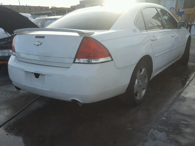 2G1WD58C169224900 - 2006 CHEVROLET IMPALA SUP WHITE photo 4