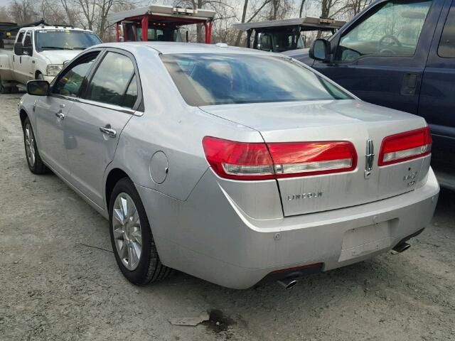 3LNHL2JC0AR609309 - 2010 LINCOLN MKZ SILVER photo 3