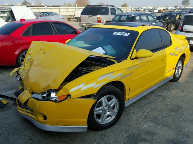 2G1WX15K629339868 - 2002 CHEVROLET MONTE CARL YELLOW photo 2