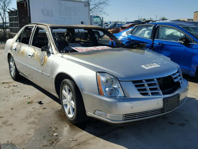 1G6KD57Y66U201279 - 2006 CADILLAC DTS SILVER photo 1