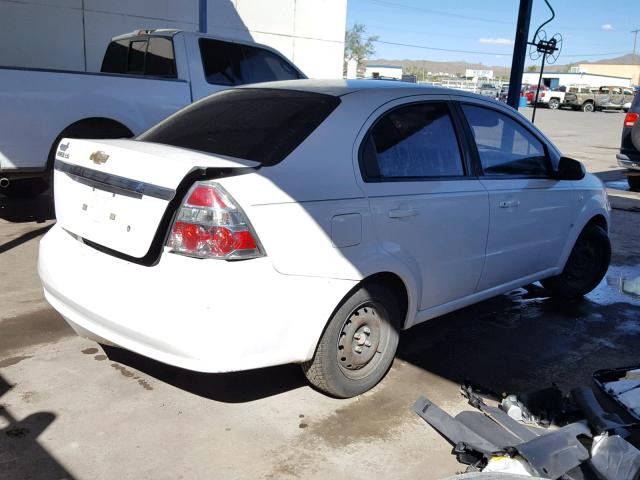KL1TD56627B142429 - 2007 CHEVROLET AVEO BASE Ақ фото 4