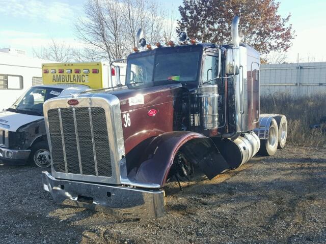 1XPXDP9X6JD457836 - 2018 PETERBILT 389 MAROON photo 2