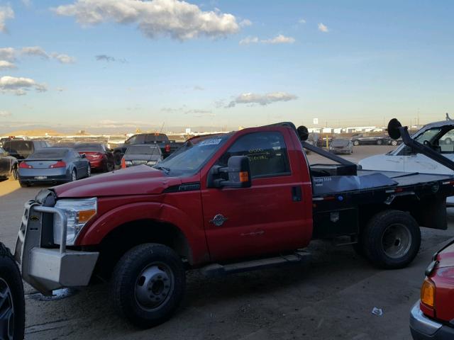 1FDRF3HT9CEC38552 - 2012 FORD F350 SUPER RED photo 2