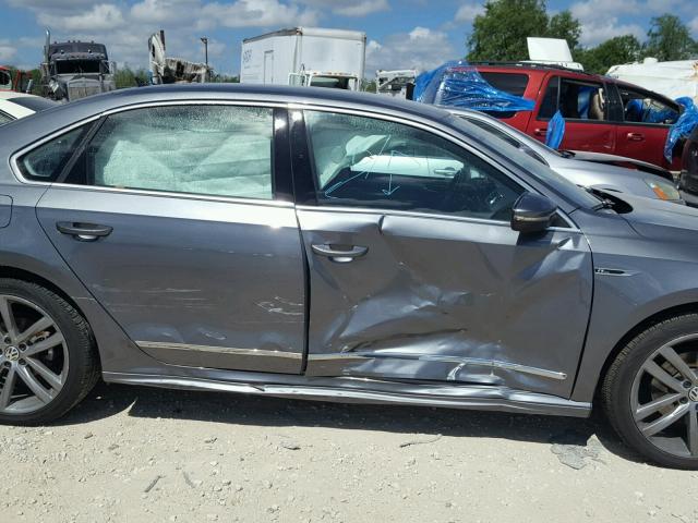 1VWDT7A30HC032982 - 2017 VOLKSWAGEN PASSAT R-L GRAY photo 9