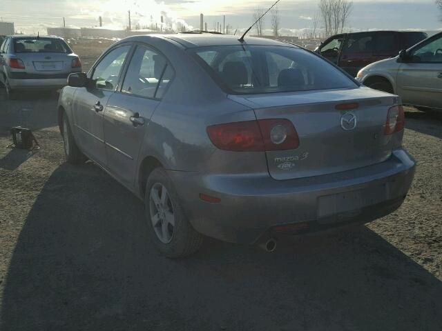 JM1BK12F061468663 - 2006 MAZDA 3 I GRAY photo 3