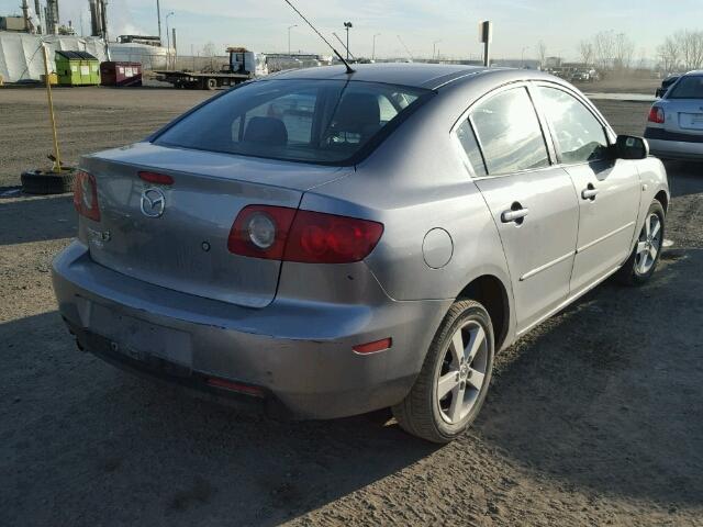 JM1BK12F061468663 - 2006 MAZDA 3 I GRAY photo 4