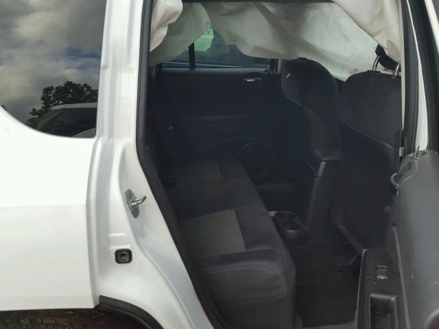 1J4NF1FBXBD183299 - 2011 JEEP COMPASS SP WHITE photo 6