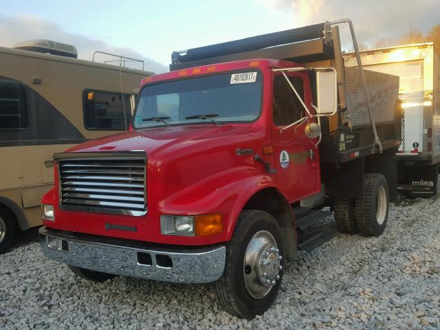 1HTSCABM9XH680923 - 1999 INTERNATIONAL 4000 4700 RED photo 2