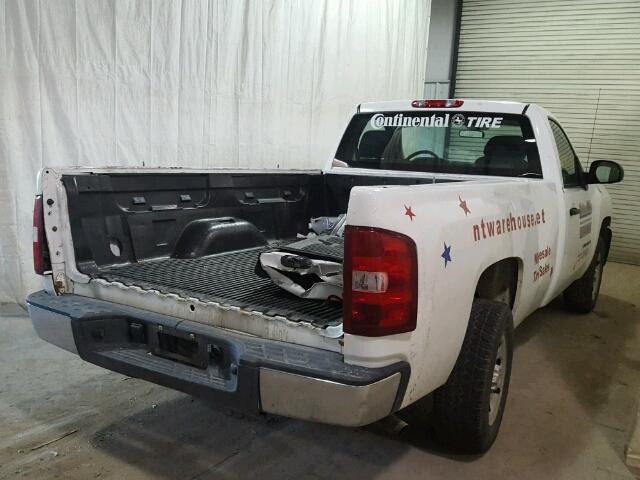 1GCNCPEXXBZ347524 - 2011 CHEVROLET SILVERADO WHITE photo 4