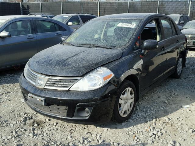 3N1BC11E57L429327 - 2007 NISSAN VERSA S BLACK photo 2