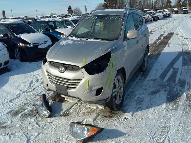 KM8JU3AC8AU090801 - 2010 HYUNDAI TUCSON GLS SILVER photo 2