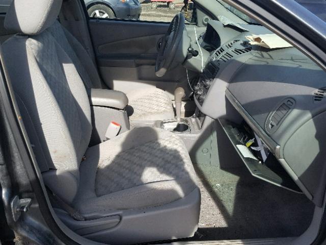 1G1ZT52804F240644 - 2004 CHEVROLET MALIBU LS Boz foto 5