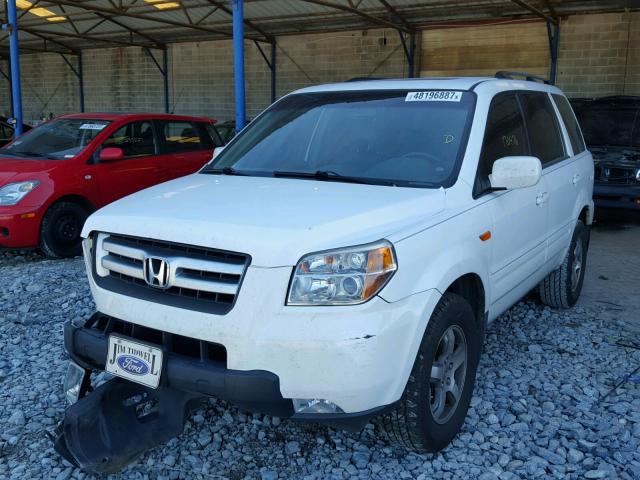 5FNYF28716B047188 - 2006 HONDA PILOT EX WHITE photo 2