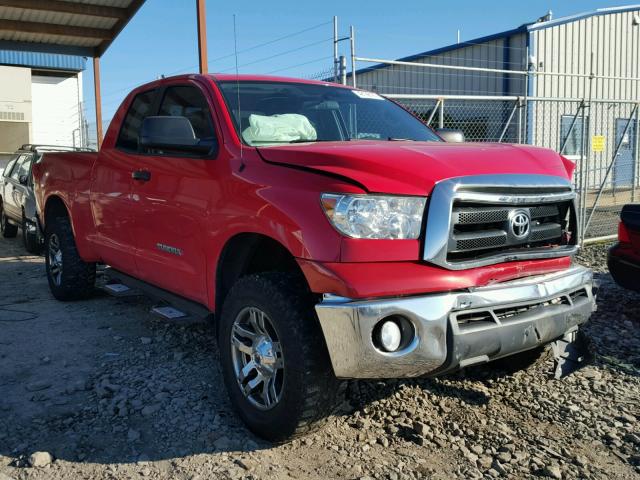 5TFUM5F15DX041465 - 2013 TOYOTA TUNDRA DOU RED photo 1