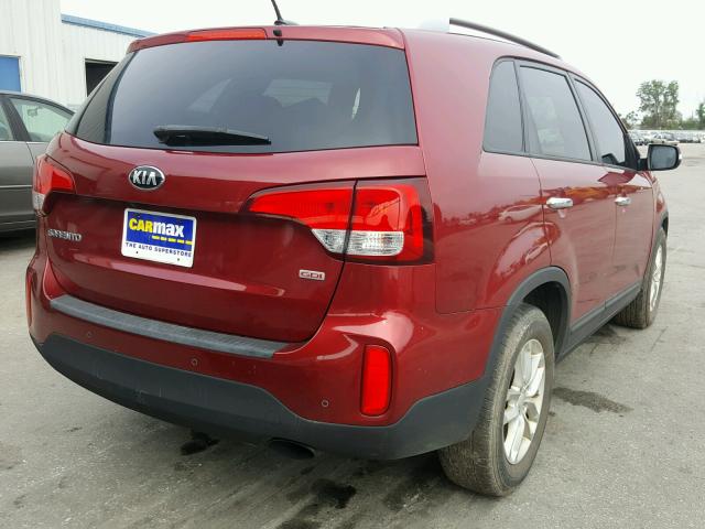 5XYKT4A61FG595017 - 2015 KIA SORENTO LX RED photo 4