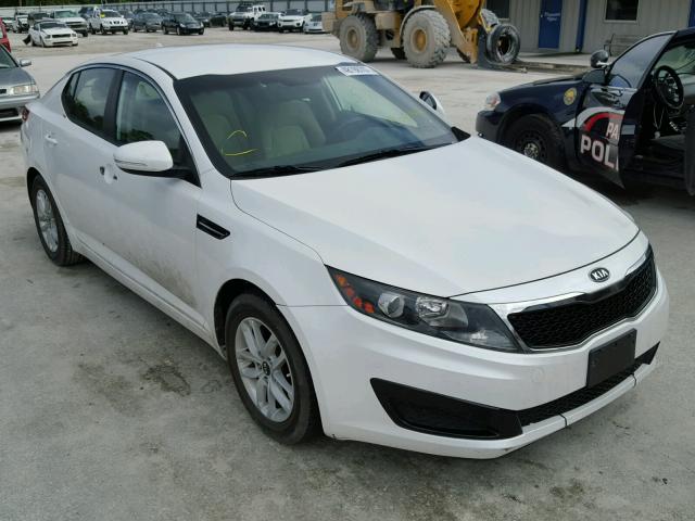 KNAGM4A76B5177936 - 2011 KIA OPTIMA LX WHITE photo 1