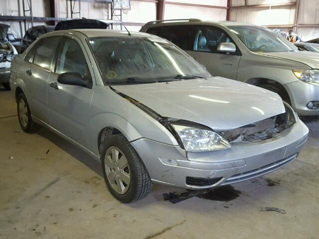 1FAHP34N37W346210 - 2007 FORD FOCUS ZX4 SILVER photo 1