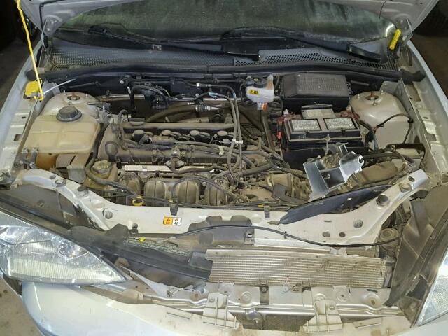 1FAHP34N37W346210 - 2007 FORD FOCUS ZX4 SILVER photo 7