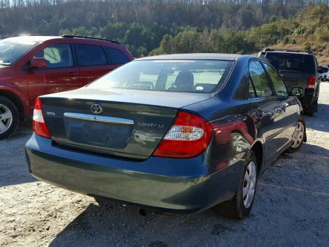 4T1BE32K52U571680 - 2002 TOYOTA CAMRY LE GREEN photo 4