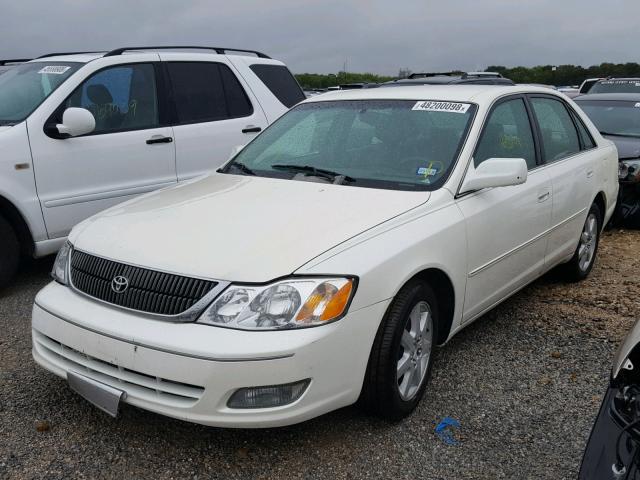 4T1BF28B62U251640 - 2002 TOYOTA AVALON XL WHITE photo 2