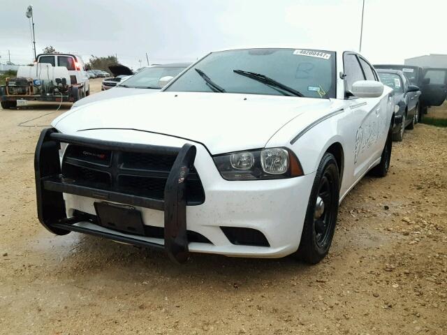 2C3CDXAT4DH694894 - 2013 DODGE CHARGER PO WHITE photo 2