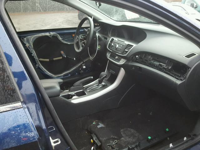 1HGCR2F3XFA073381 - 2015 HONDA ACCORD LX BLUE photo 5