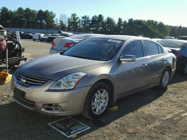 1N4AL2AP4BN485161 - 2011 NISSAN ALTIMA BAS GOLD photo 2