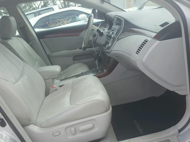 4T1BK3DB0BU372087 - 2011 TOYOTA AVALON BAS SILVER photo 5