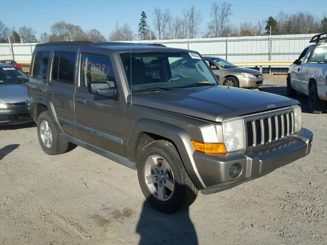 1J8HG48N26C293468 - 2006 JEEP COMMANDER GOLD photo 1