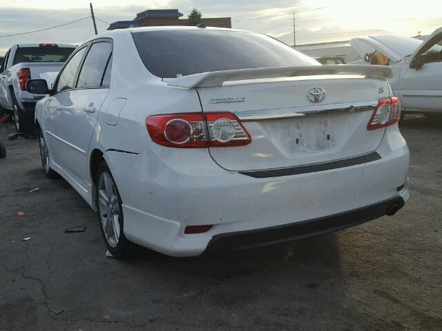 5YFBU4EE0DP123172 - 2013 TOYOTA COROLLA BA WHITE photo 3