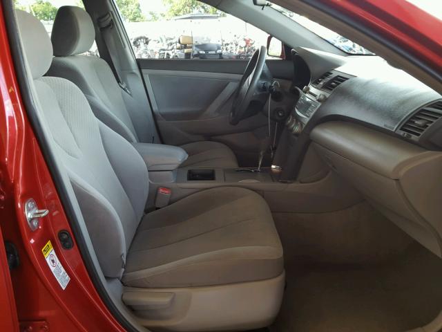 4T1BE46K09U363409 - 2009 TOYOTA CAMRY BASE RED photo 5