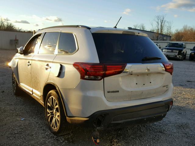 JA4AZ3A32GZ012431 - 2016 MITSUBISHI OUTLANDER WHITE photo 3