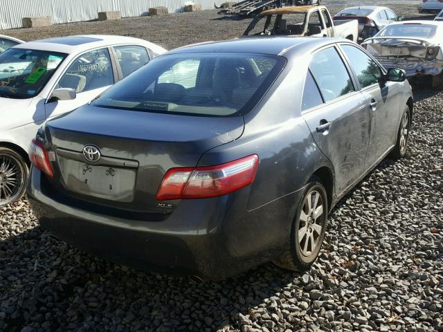 4T1BK46K28U059053 - 2008 TOYOTA CAMRY LE GRAY photo 4