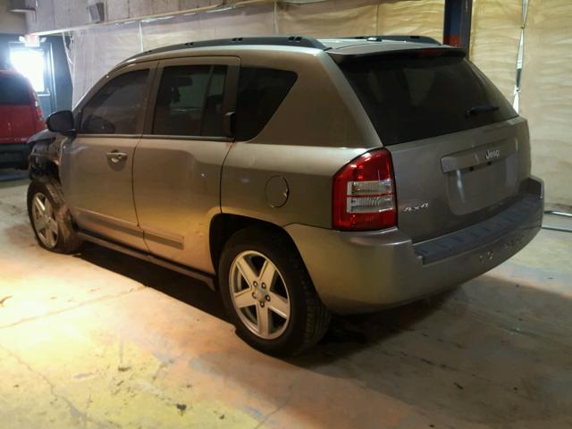 1J8FF47W28D632117 - 2008 JEEP COMPASS SP GRAY photo 3