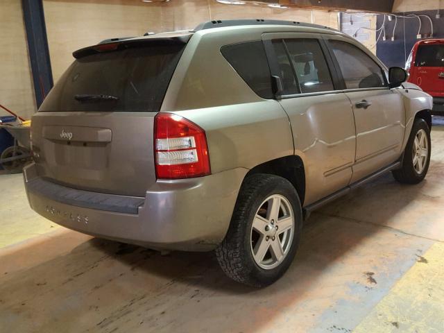 1J8FF47W28D632117 - 2008 JEEP COMPASS SP GRAY photo 4