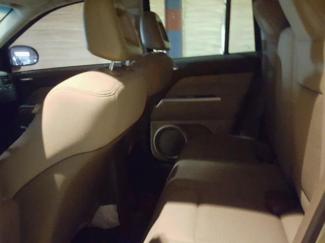 1J8FF47W28D632117 - 2008 JEEP COMPASS SP GRAY photo 6