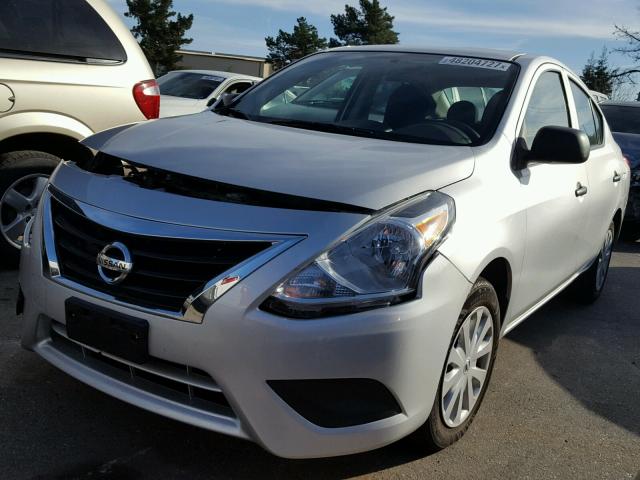 3N1CN7AP7FL819122 - 2015 NISSAN VERSA S SILVER photo 2