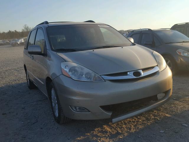 5TDZK22CX8S105996 - 2008 TOYOTA SIENNA XLE GOLD photo 1