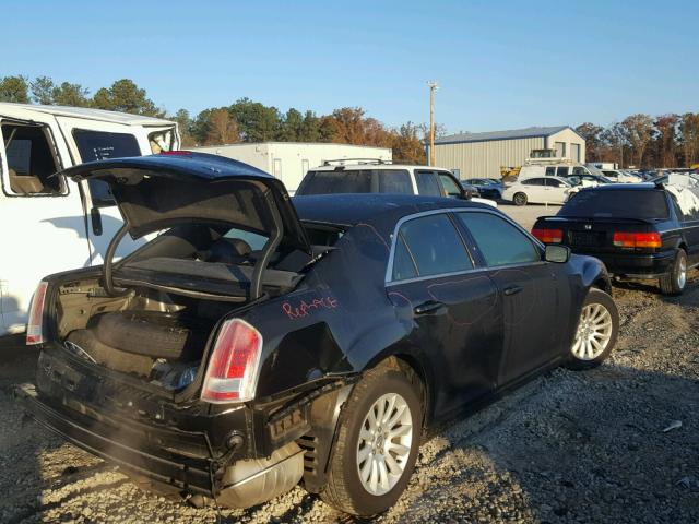 2C3CCAAG7EH231006 - 2014 CHRYSLER 300 BLACK photo 4