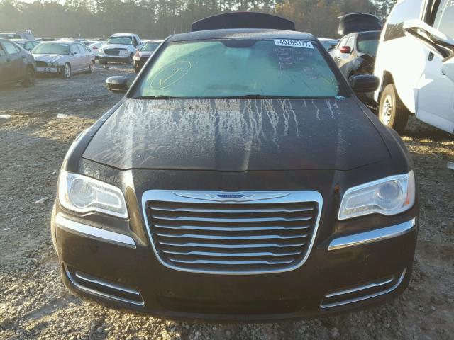 2C3CCAAG7EH231006 - 2014 CHRYSLER 300 BLACK photo 9