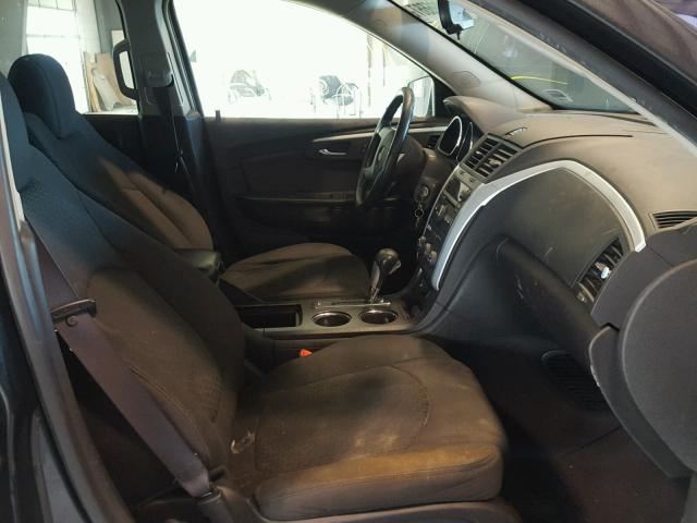 1GNEV23D99S122687 - 2009 CHEVROLET TRAVERSE L BLACK photo 5