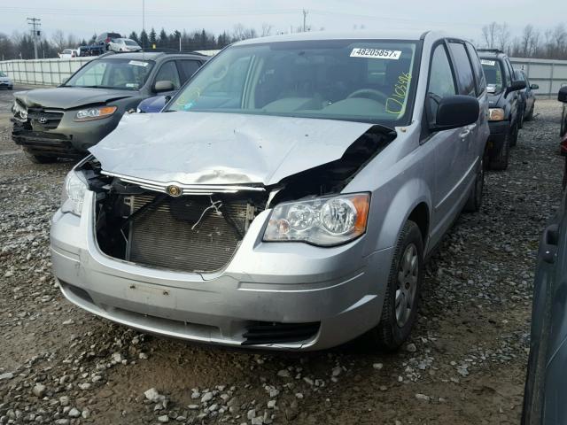 2A4RR4DEXAR132632 - 2010 CHRYSLER TOWN & COU GRAY photo 2