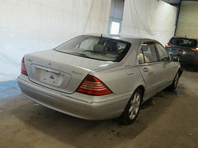 WDBNG84J55A441383 - 2005 MERCEDES-BENZ S 500 4MAT SILVER photo 4