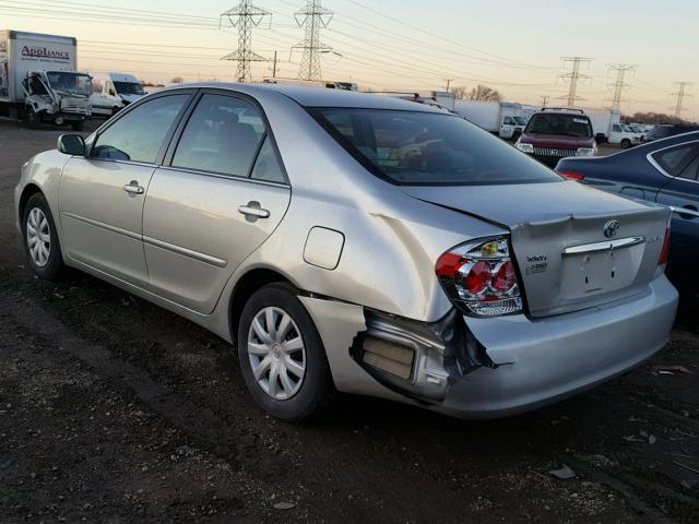 4T1BE30K96U154247 - 2006 TOYOTA CAMRY LE SILVER photo 3