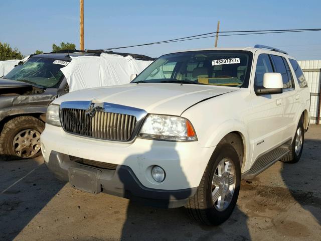 5LMEU68HX3ZJ13423 - 2003 LINCOLN AVIATOR WHITE photo 2