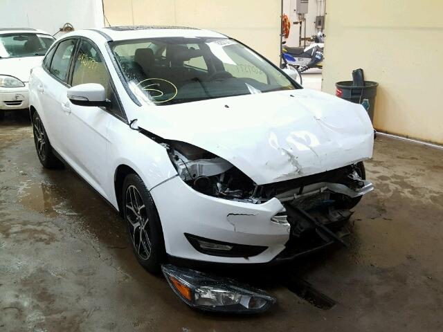 1FADP3H22HL257360 - 2017 FORD FOCUS SEL WHITE photo 1