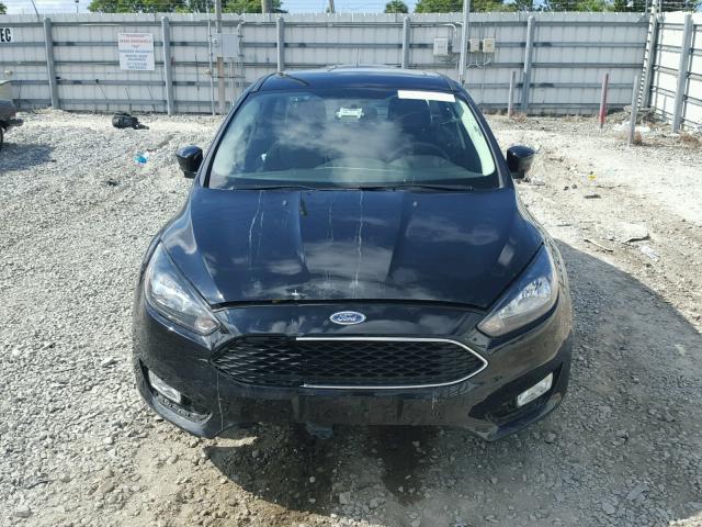 1FADP3H23HL225355 - 2017 FORD FOCUS SEL BLACK photo 9