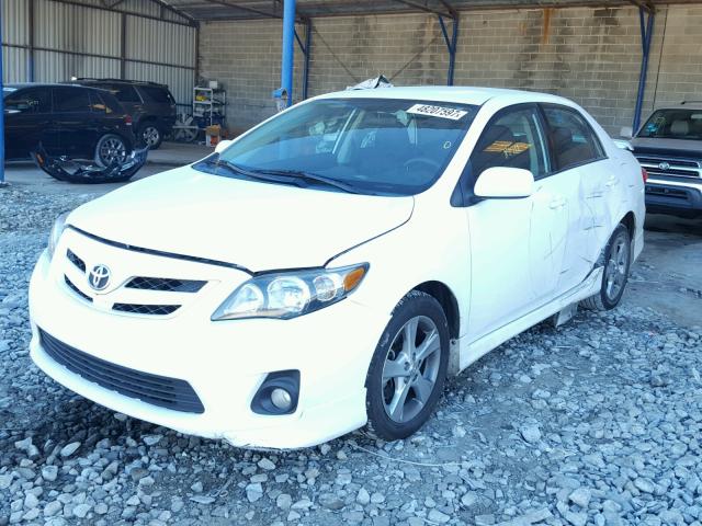 5YFBU4EE4DP139360 - 2013 TOYOTA COROLLA BA WHITE photo 2