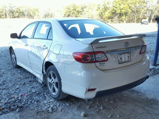 5YFBU4EE4DP139360 - 2013 TOYOTA COROLLA BA WHITE photo 3